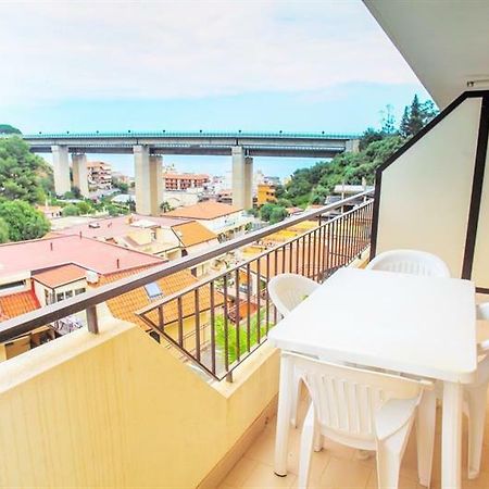 Miosotis Apartments Letojanni Ngoại thất bức ảnh